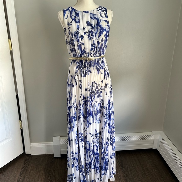 Eliza J | maxi dress | size 6P - Picture 4 of 8